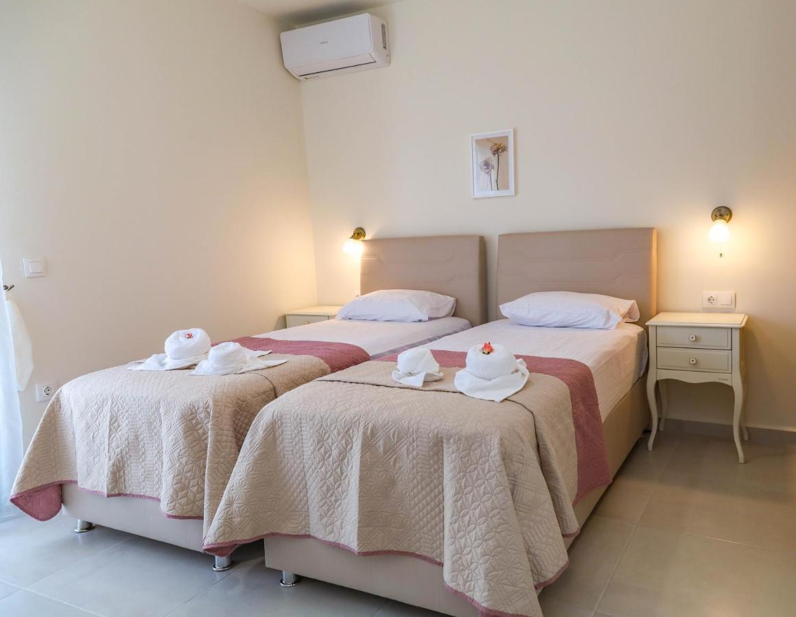 Meliades Villas Apolpaina Exterior photo