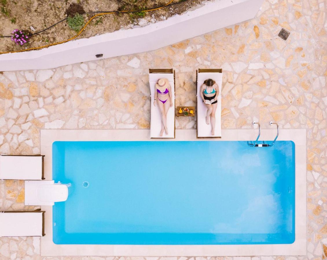 Meliades Villas Apolpaina Exterior photo